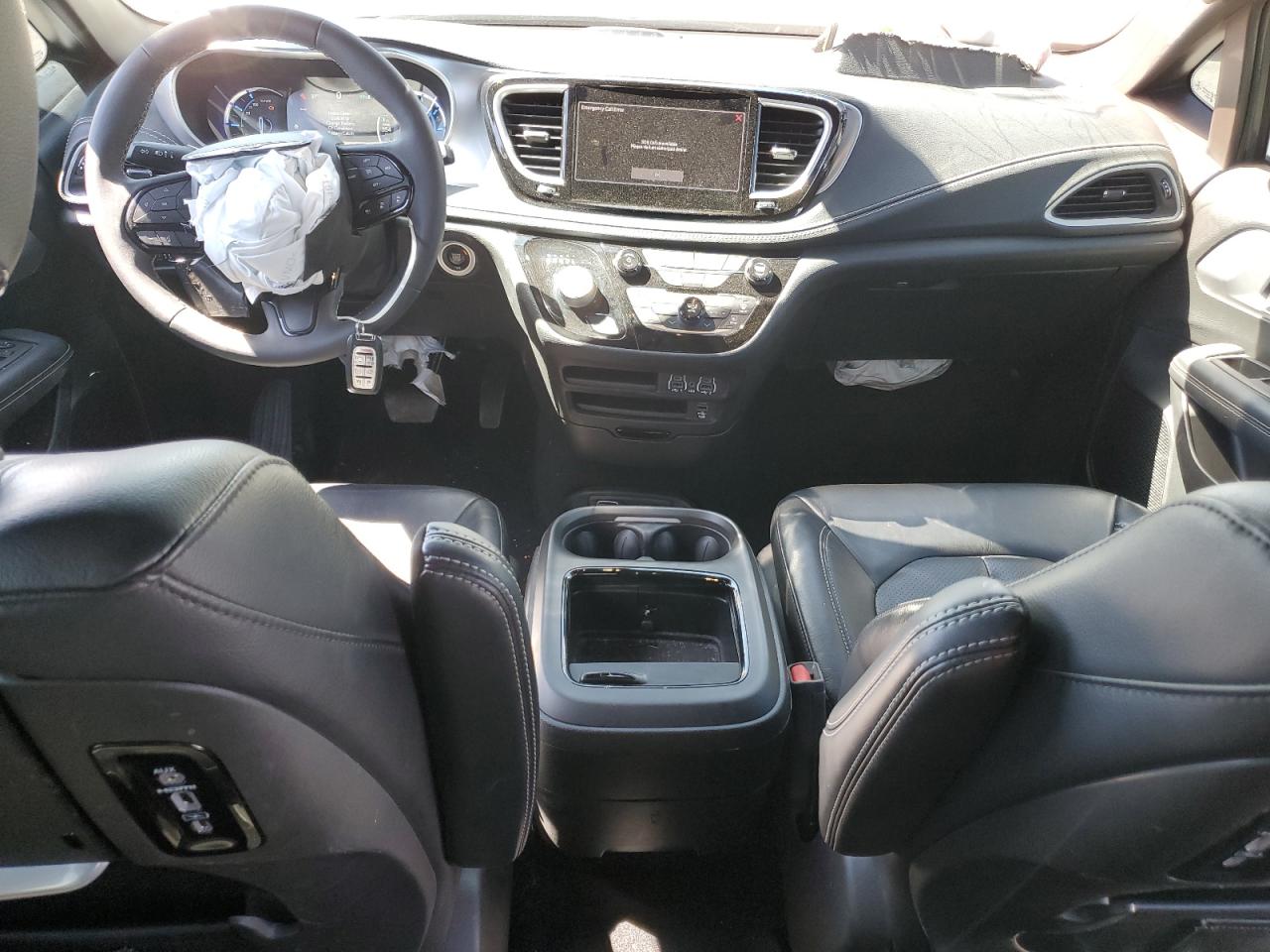 2022 CHRYSLER PACIFICA HYBRID TOURING L VIN:2C4RC1L74NR200731