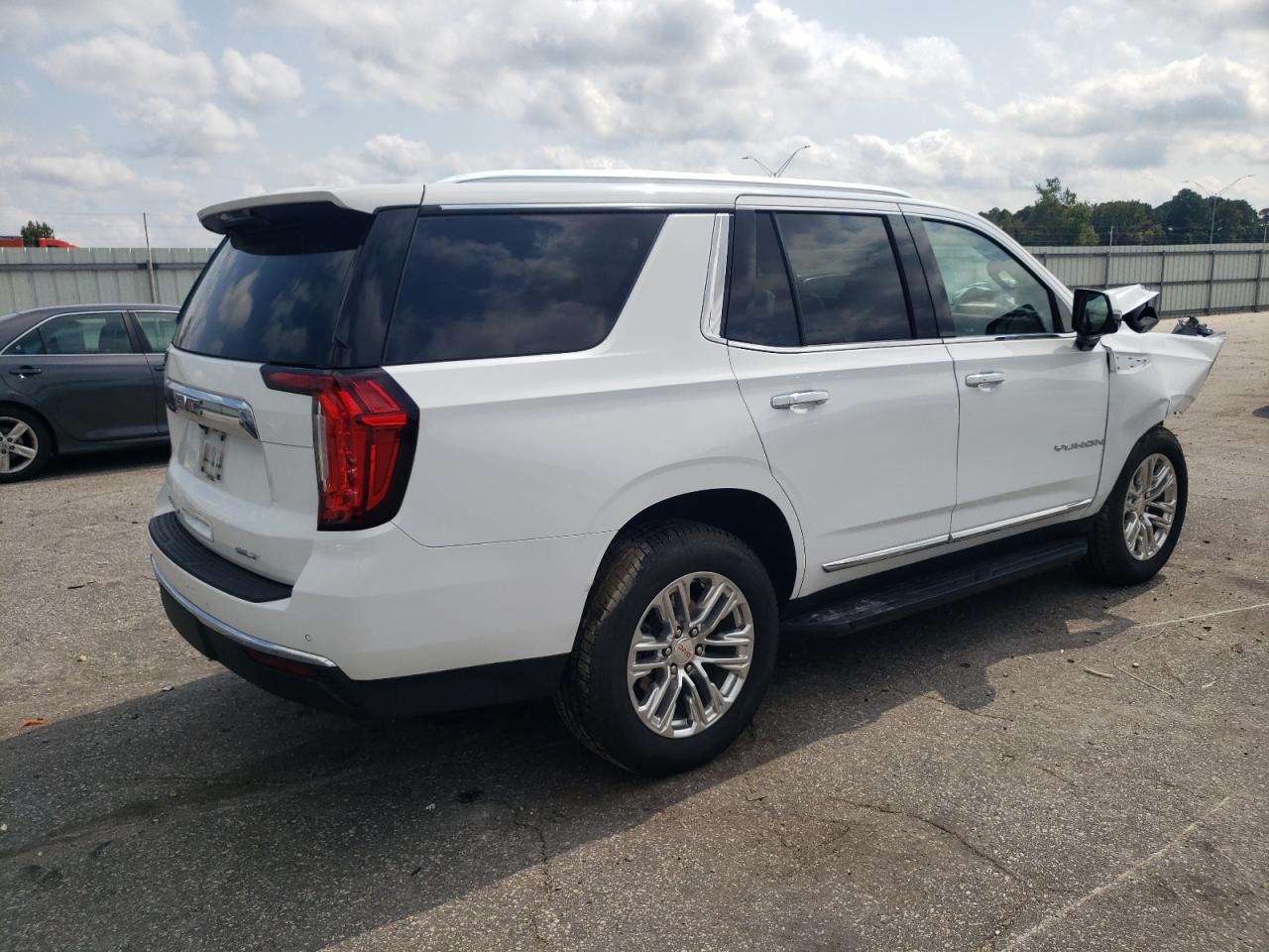 2022 GMC YUKON SLT VIN:1GKS2BKD0NR123240