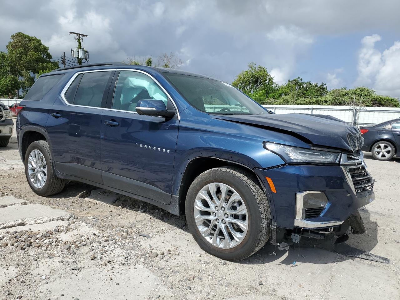 2023 CHEVROLET TRAVERSE LT VIN:1GNEVHKW1PJ154851