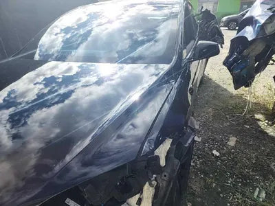 2023 Tesla Model X VIN: