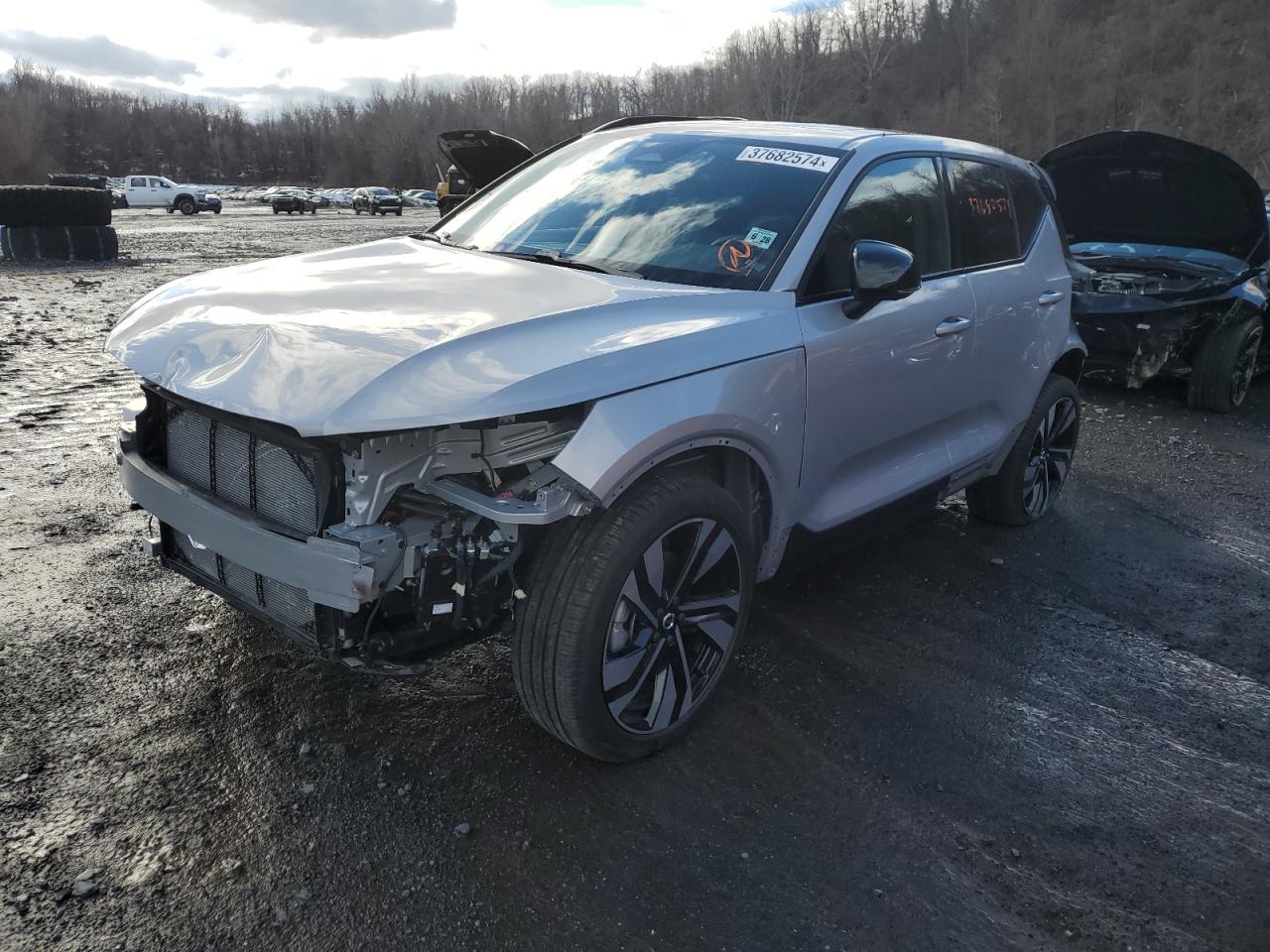 2023 VOLVO XC40 PLUS VIN:YV4L12UW5P283540