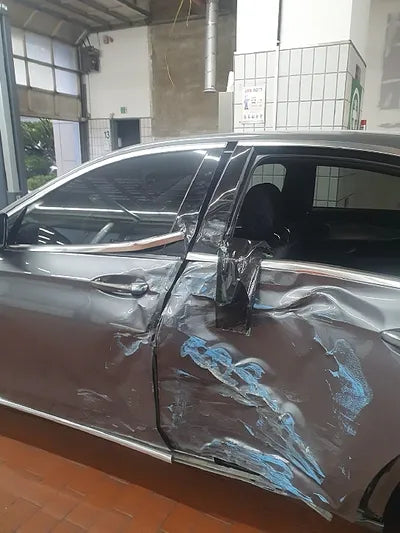 2019 Mercedes-Benz E 300 VIN: