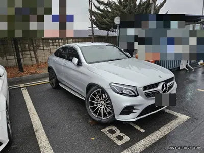 2017 Mercedes-Benz GLC 220 VIN: