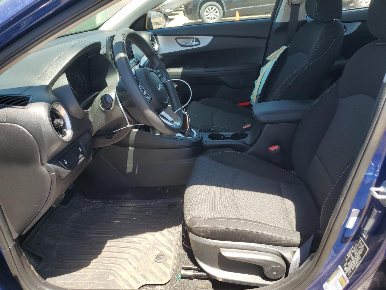 2022 KIA FORTE FE VIN:3KPF24AD3NE457526