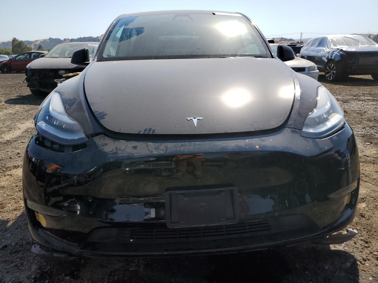 2022 TESLA MODEL Y  VIN:7SAYGDEE8NF458651