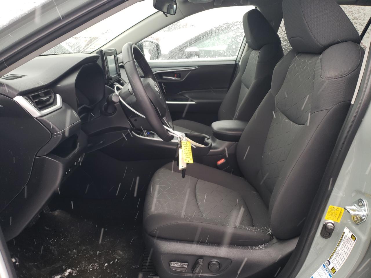 2022 TOYOTA RAV4 XLE VIN:2T3P1RFV8NW251189