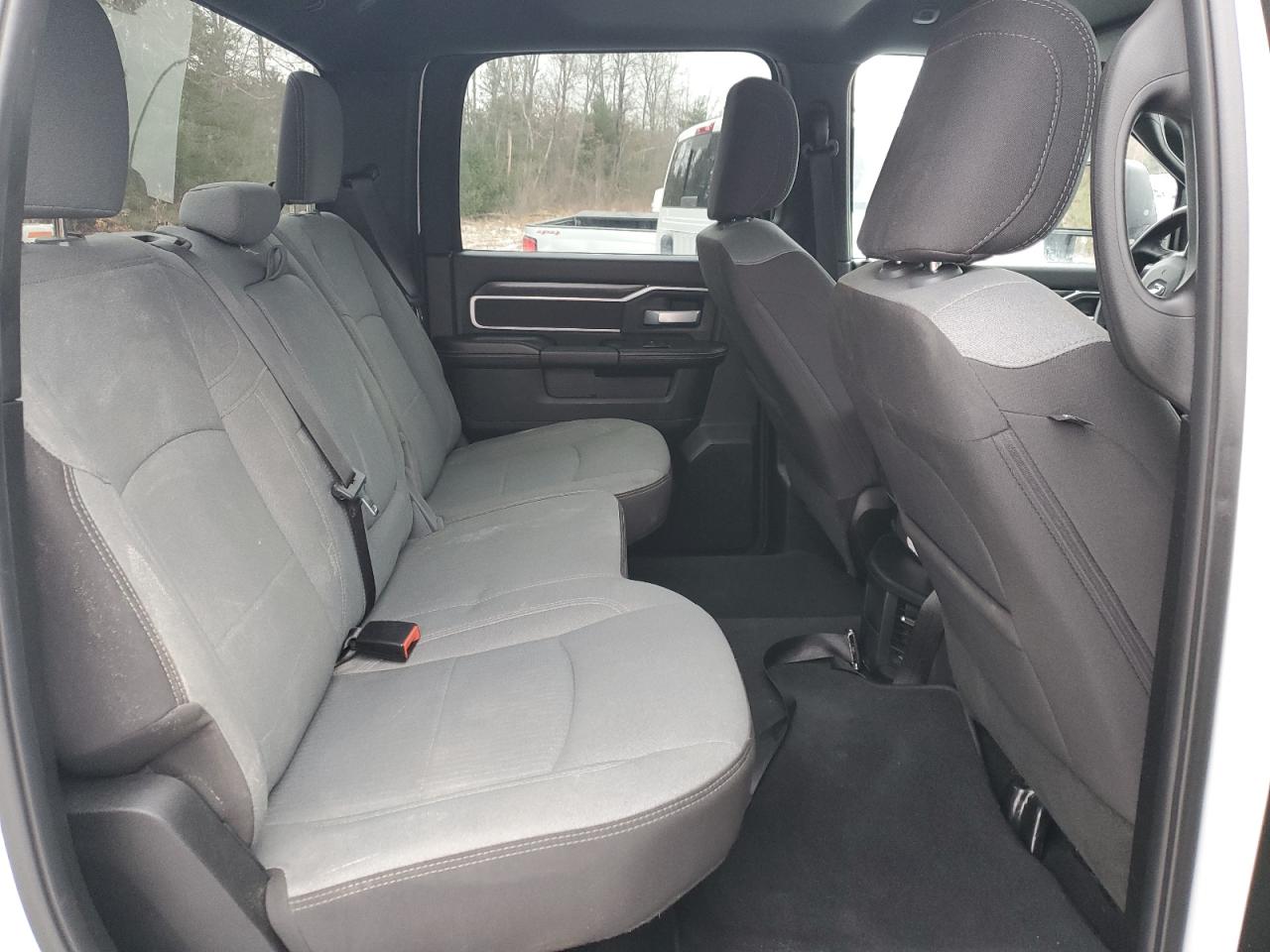 2024 RAM 3500 BIG HORN VIN:3C63RRHL1RG241216