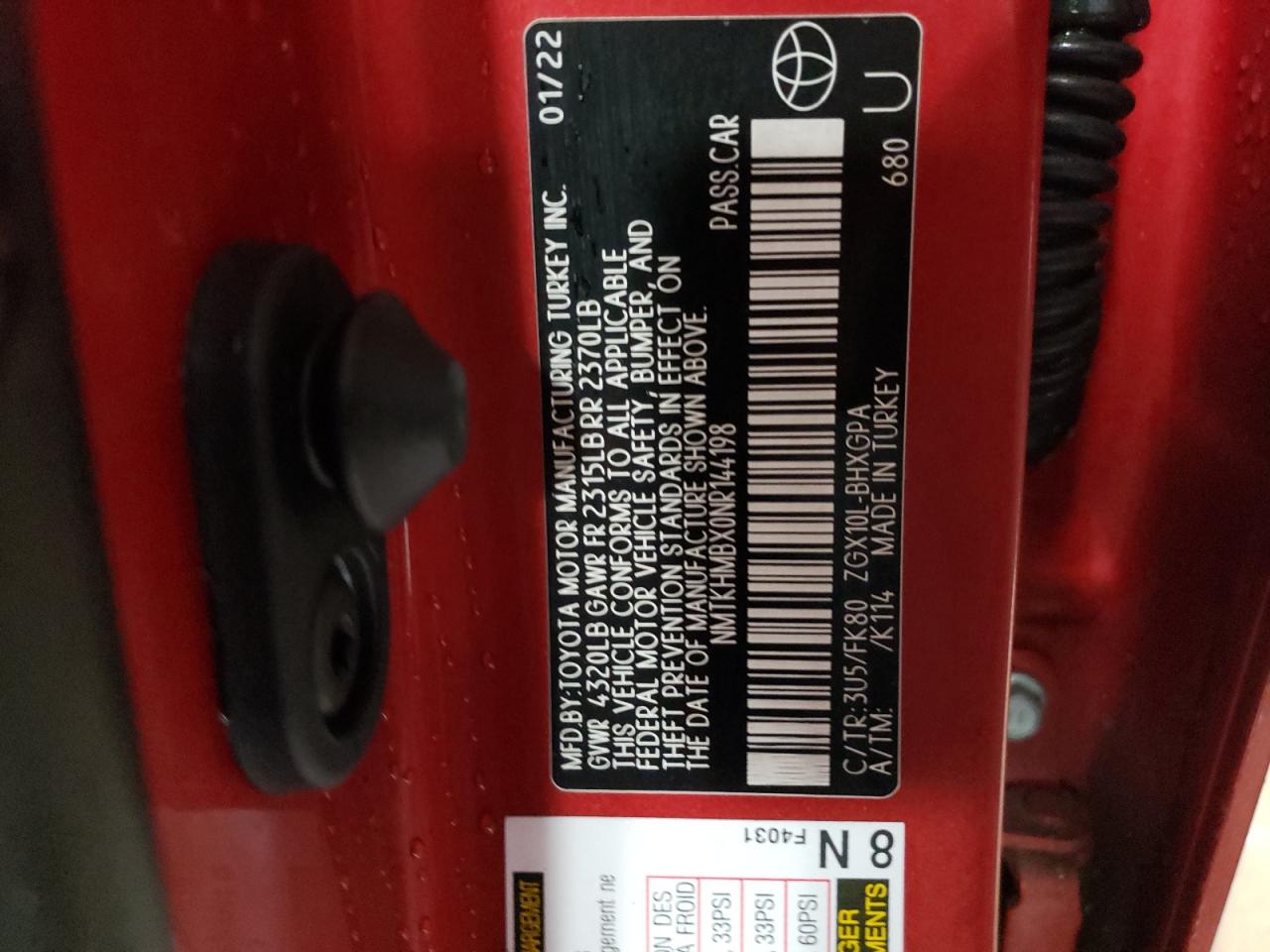 2022 TOYOTA C-HR XLE VIN:NMTKHMBX0NR144198