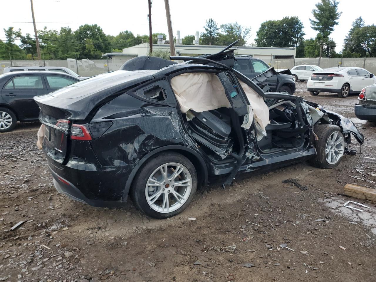 2023 TESLA MODEL Y  VIN:7SAYGDEE0PA090045