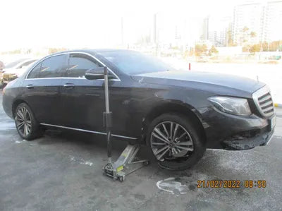 2017 Mercedes-Benz E 220 WDDZF0EB8HA045294 VIN:WDDZF0EB8HA045294