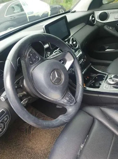 2016 Mercedes-Benz C 220 VIN: