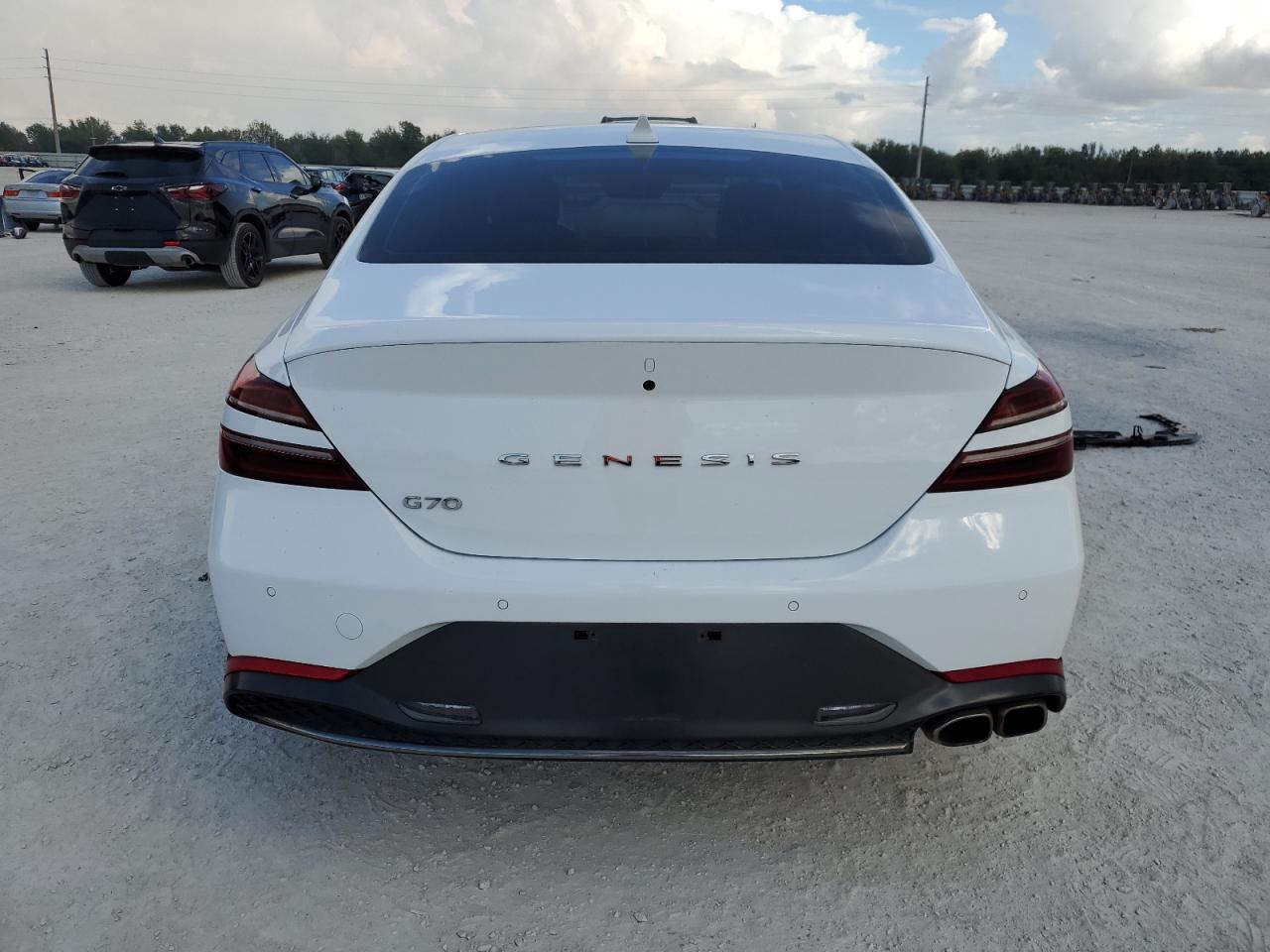 2023 GENESIS G70 BASE VIN:KMTG34TA4PU104576