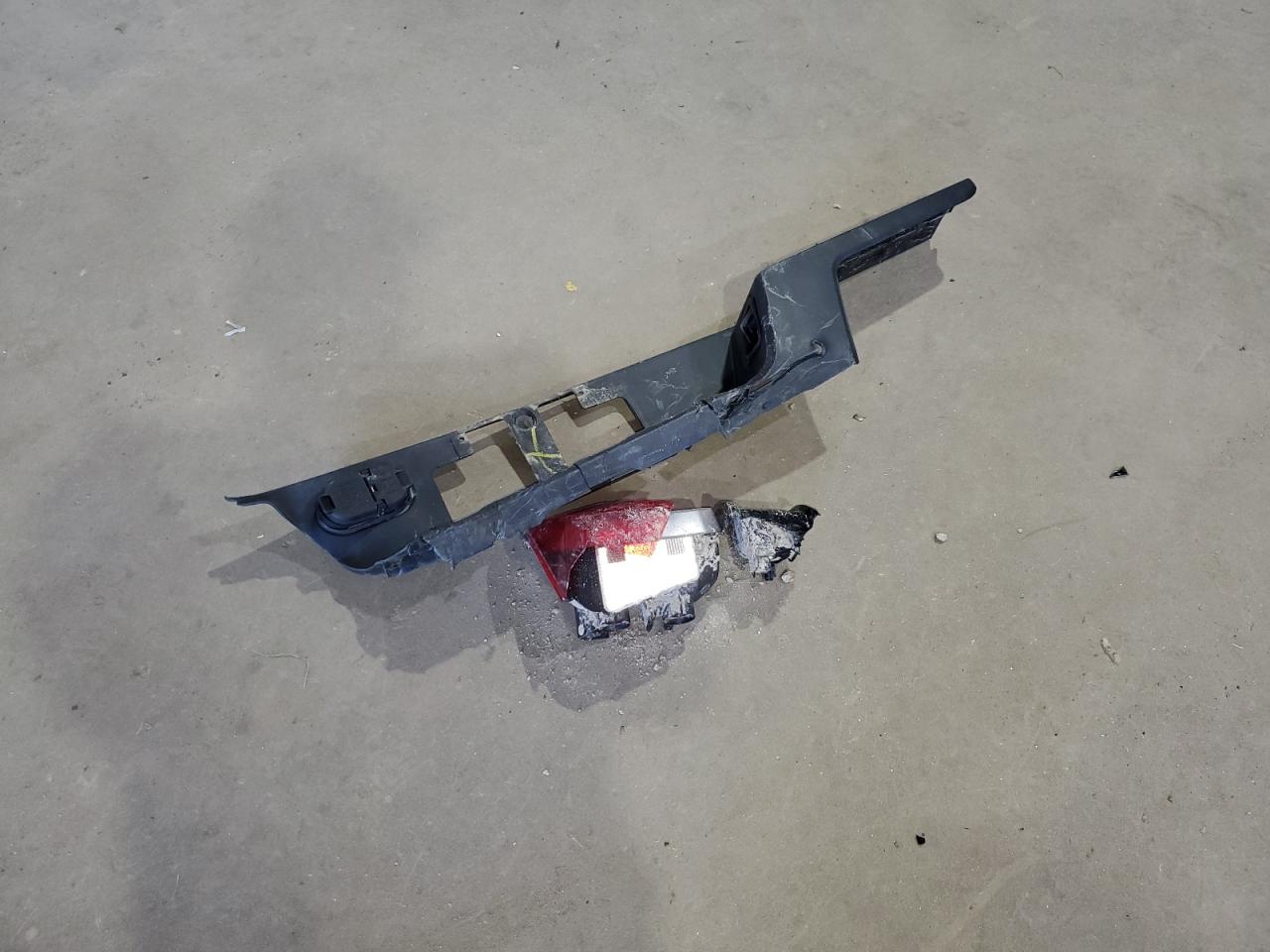 2022 TOYOTA TACOMA DOUBLE CAB VIN:3TMCZ5AN8NM501197