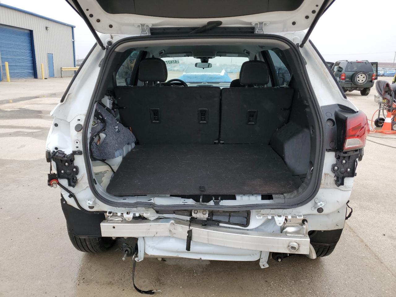 2023 CHEVROLET EQUINOX LS VIN:3GNAXHEG6PL126971