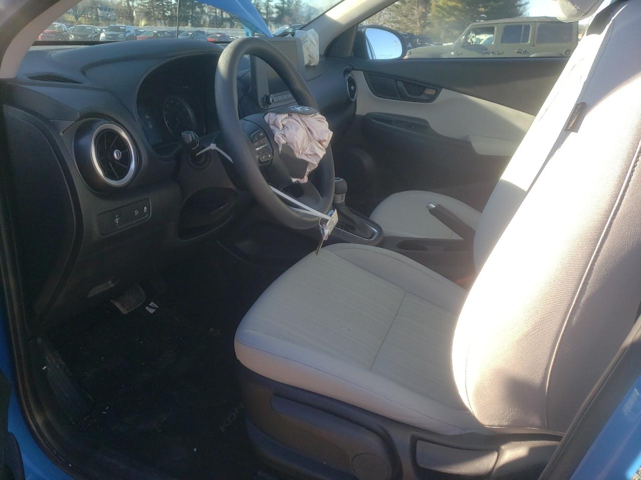 2022 HYUNDAI KONA SEL VIN:KM8K62AB3NU766870
