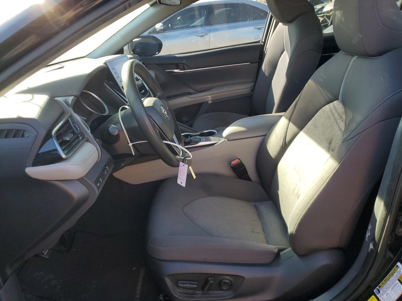 2022 TOYOTA CAMRY LE VIN:4T1C11AK5NU669781