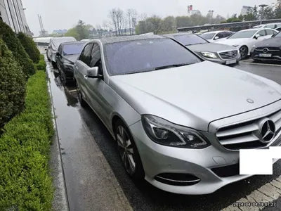 2016 Mercedes-Benz E 300 WDDHF8BB2GB235339 VIN:WDDHF8BB2GB235339