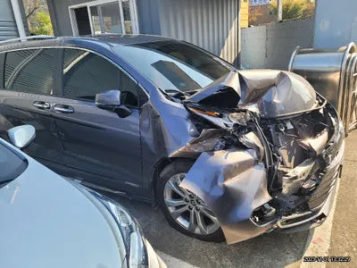 2021 Toyota Sienna 5TDGRKEC8MS067175 VIN:5TDGRKEC8MS067175