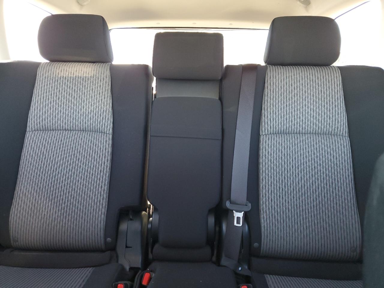 2022 TOYOTA 4RUNNER SR5 VIN:JTEEU5JR1N5268386