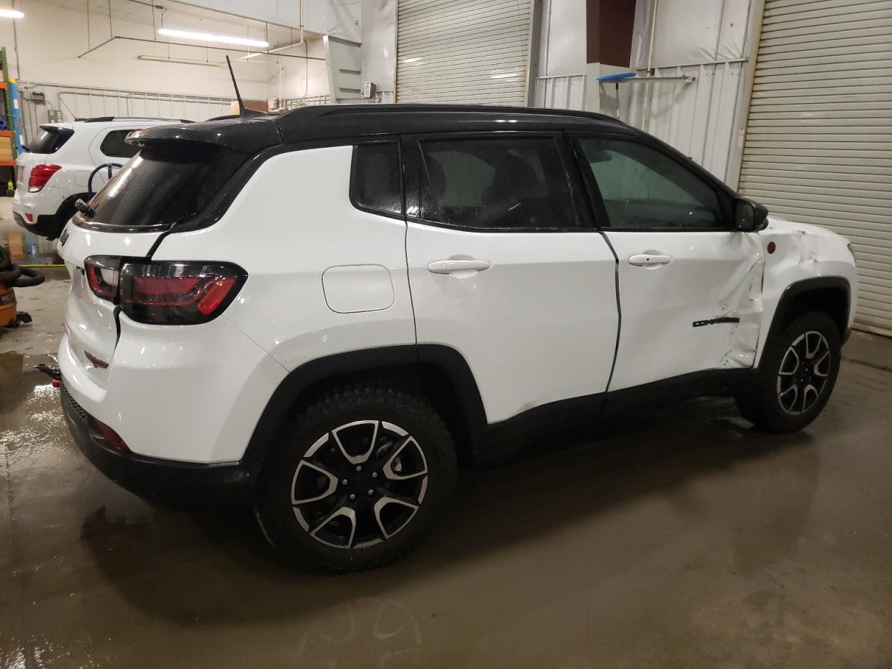 2024 JEEP COMPASS TRAILHAWK VIN:3C4NJDDN0RT143370