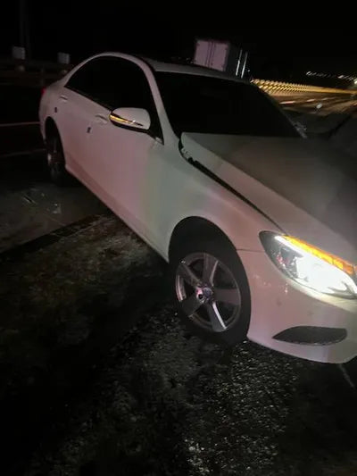 2016 Mercedes-Benz C 200 WDDWF3HB8HR232049 VIN:WDDWF3HB8HR232049