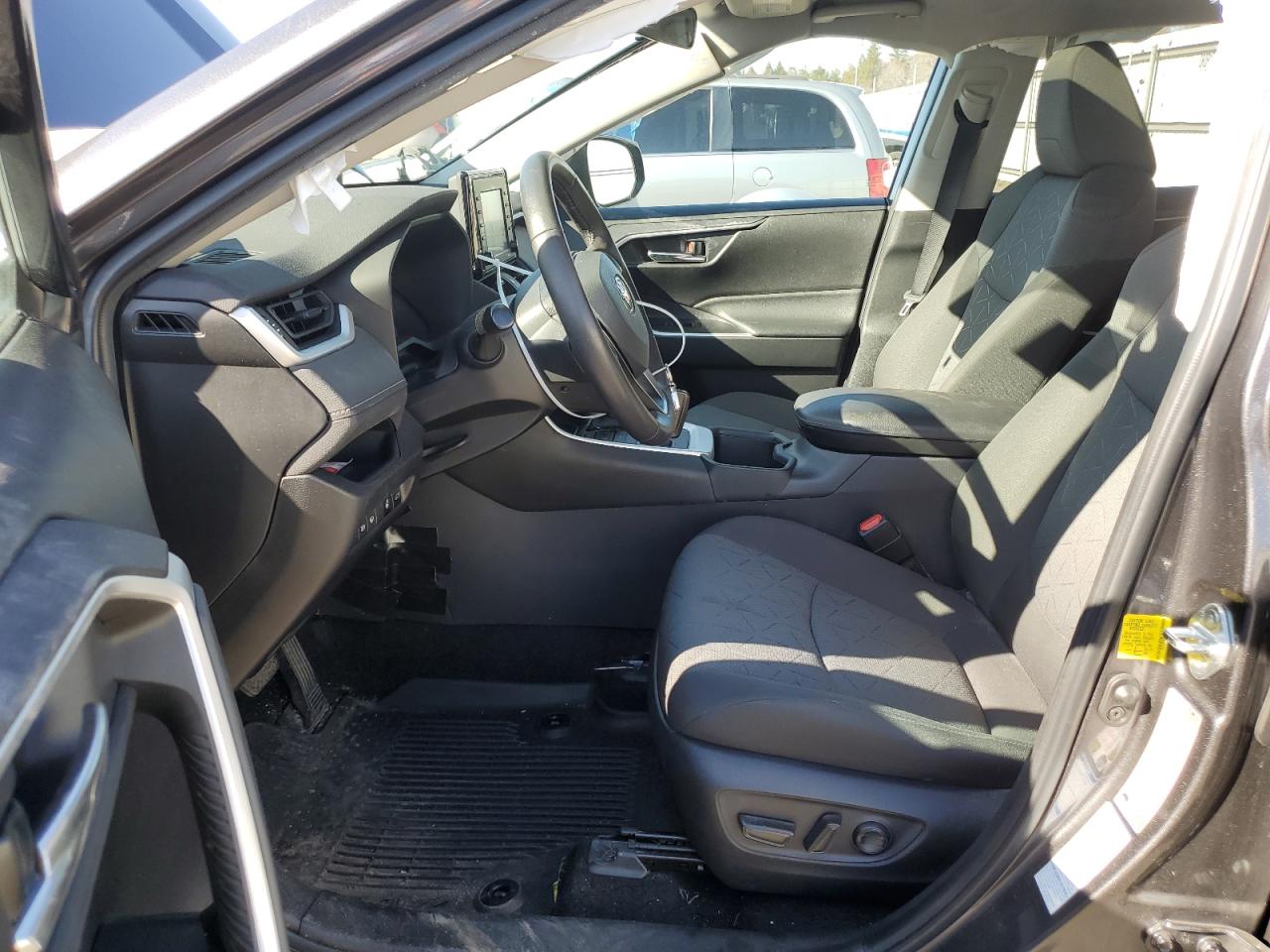 2022 TOYOTA RAV4 XLE VIN:2T3P1RFV6NC271037