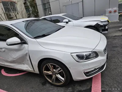 2017 Volvo S60 VIN: