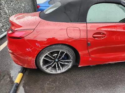 2022 BMW Z4 WBAHF7105NWX69877 VIN:WBAHF7105NWX69877