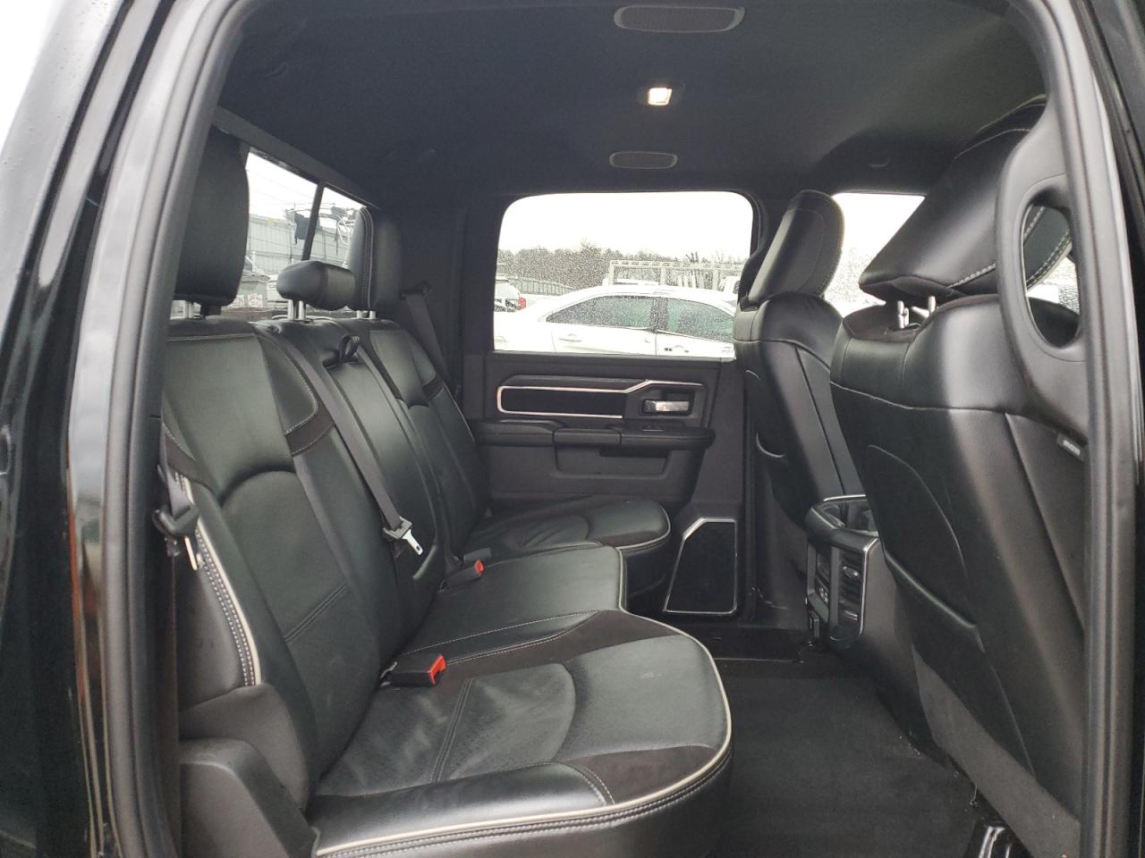 2024 RAM 2500 LARAMIE VIN:3C6UR5FL9RG117209