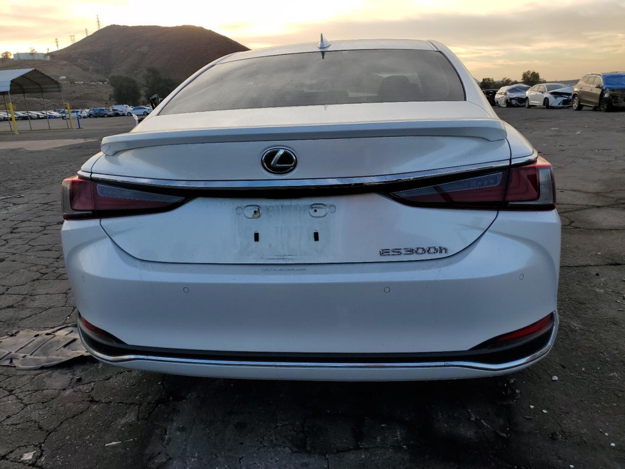 2023 LEXUS ES 300H BASE VIN:4T1G11AK6PU097818