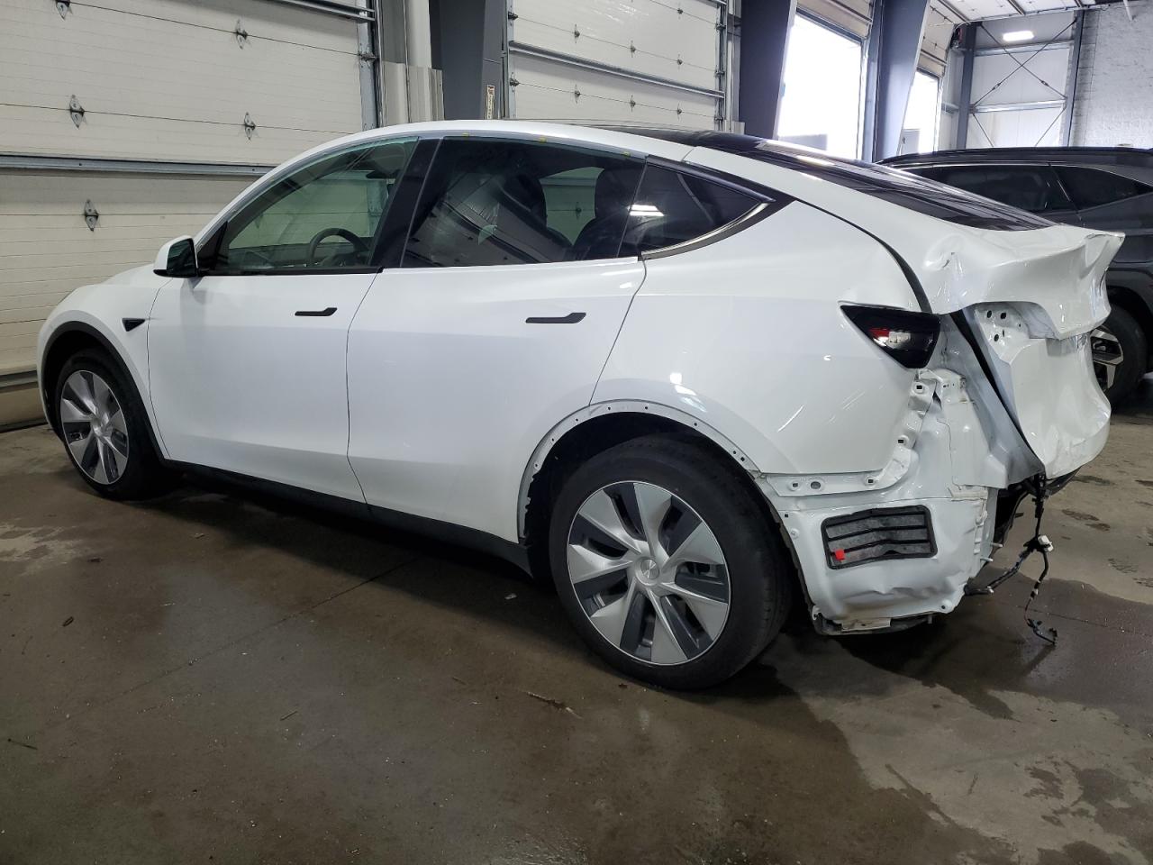 2023 TESLA MODEL Y  VIN:7SAYGDEE6PF599379