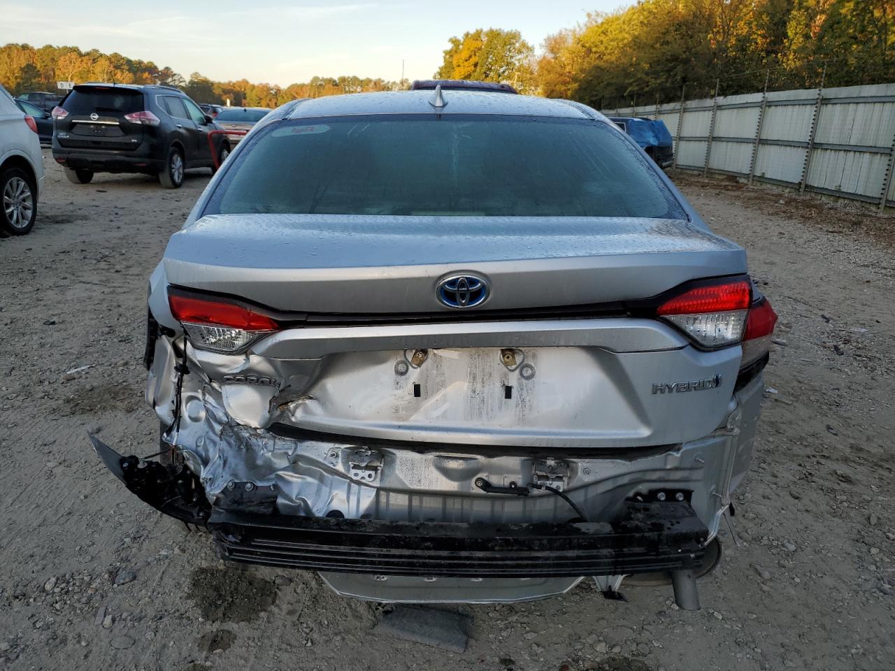 2022 TOYOTA COROLLA LE VIN:JTDEAMDE1NJ043571