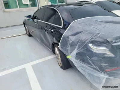 2017 Mercedes-Benz E 220 VIN: