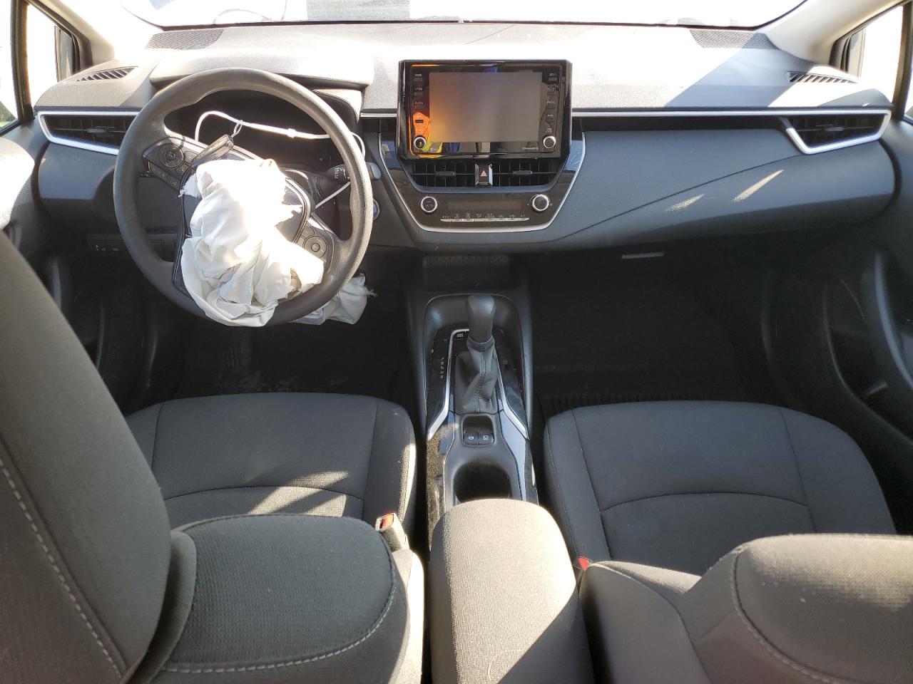 2022 TOYOTA COROLLA LE VIN:JTDEAMDE4NJ055097