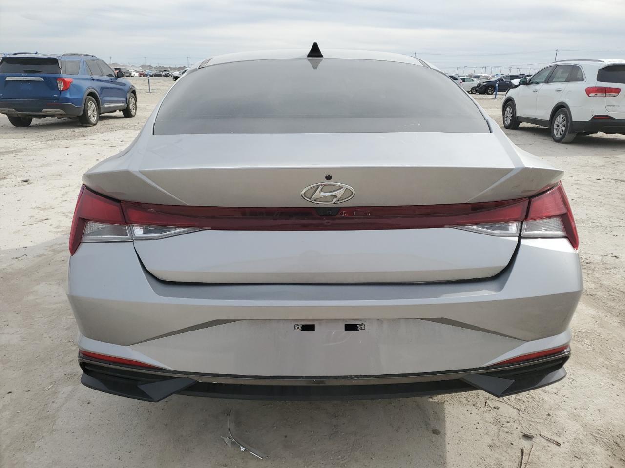 2022 HYUNDAI ELANTRA SEL VIN:5NPLS4AG7NH057431