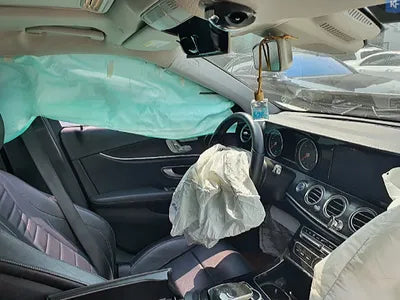 2017 Mercedes-Benz E 220 460KMWDDZF0EB5HA2 VIN:460KMWDDZF0EB5HA2