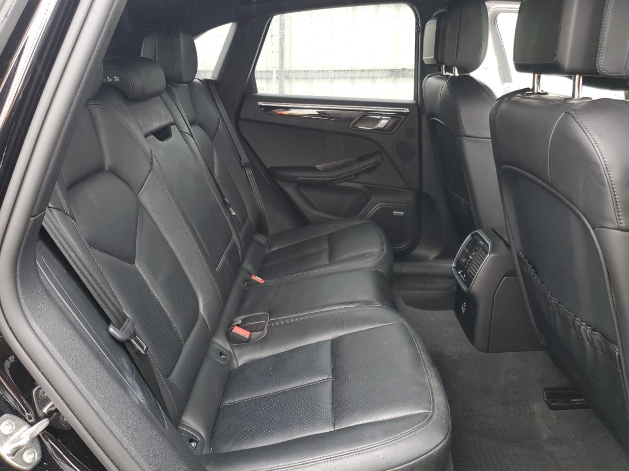 2022 PORSCHE MACAN S VIN:WP1AG2A50NLB24327