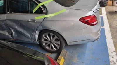 2017 Mercedes-Benz E 300 VIN: