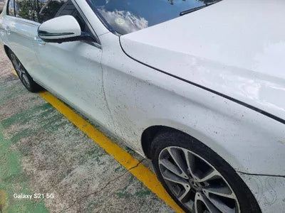 2019 Mercedes-Benz E 300 VIN: