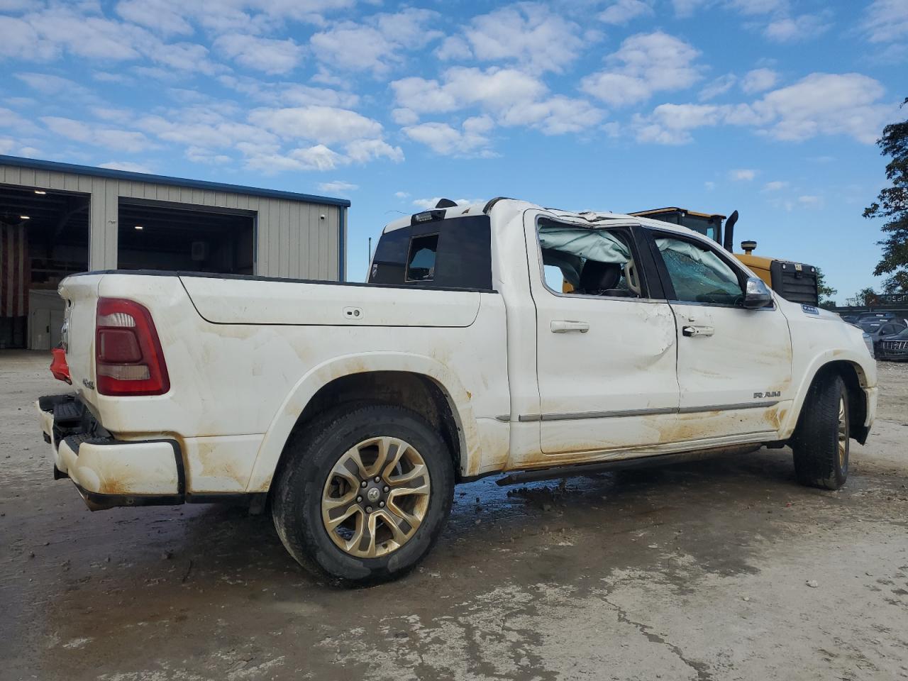 2023 RAM 1500 LIMITED VIN:1C6SRFHT4PN621844