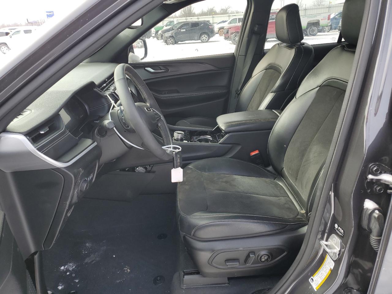 2023 JEEP GRAND CHEROKEE LAREDO VIN:1C4RJHAG4PC548560
