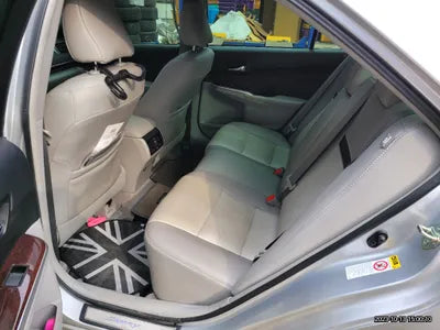 2014 Toyota Camry VIN: