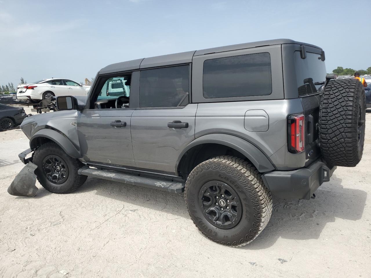 2022 FORD BRONCO BASE VIN:1FMEE5DP7NLB41855