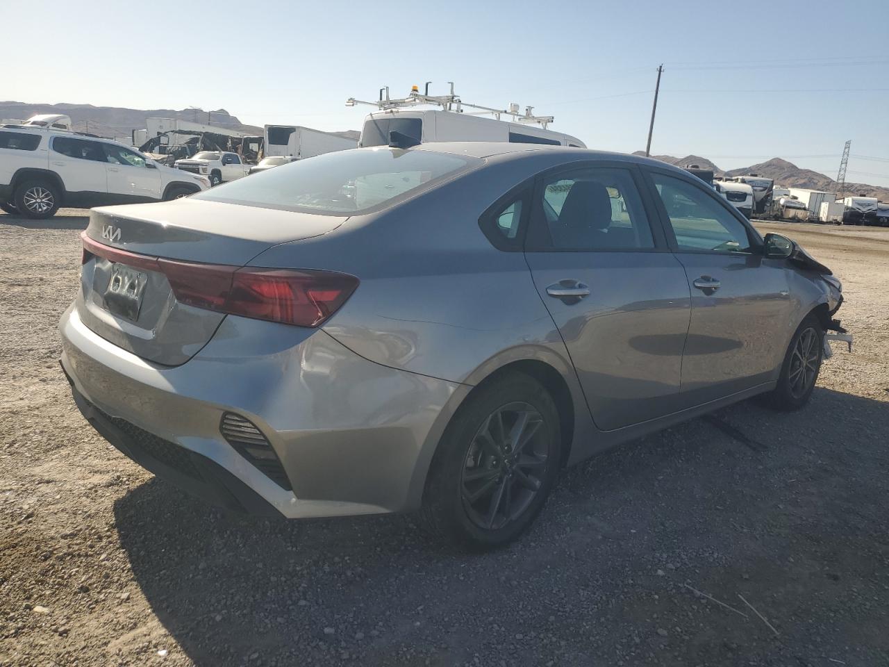 2022 KIA FORTE FE VIN:3KPF24AD9NE434512