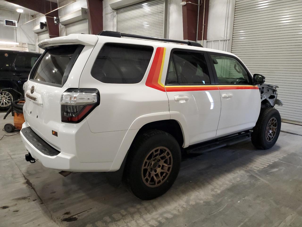 2023 TOYOTA 4RUNNER 40TH ANNIVERSARY SE VIN:JTEUU5JRXP6185693