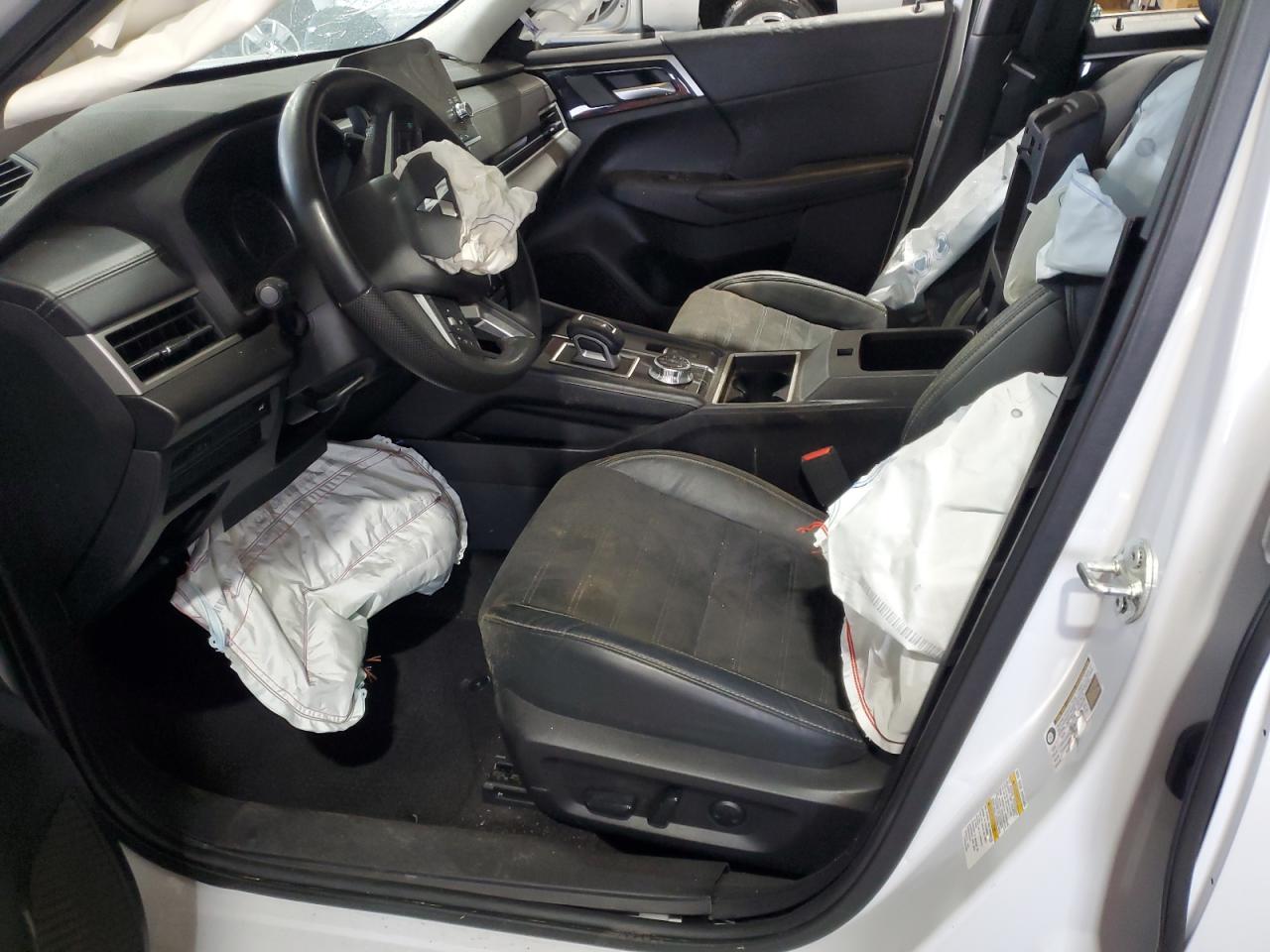 2023 MITSUBISHI OUTLANDER SE VIN:JA4J3UA85PZ024107