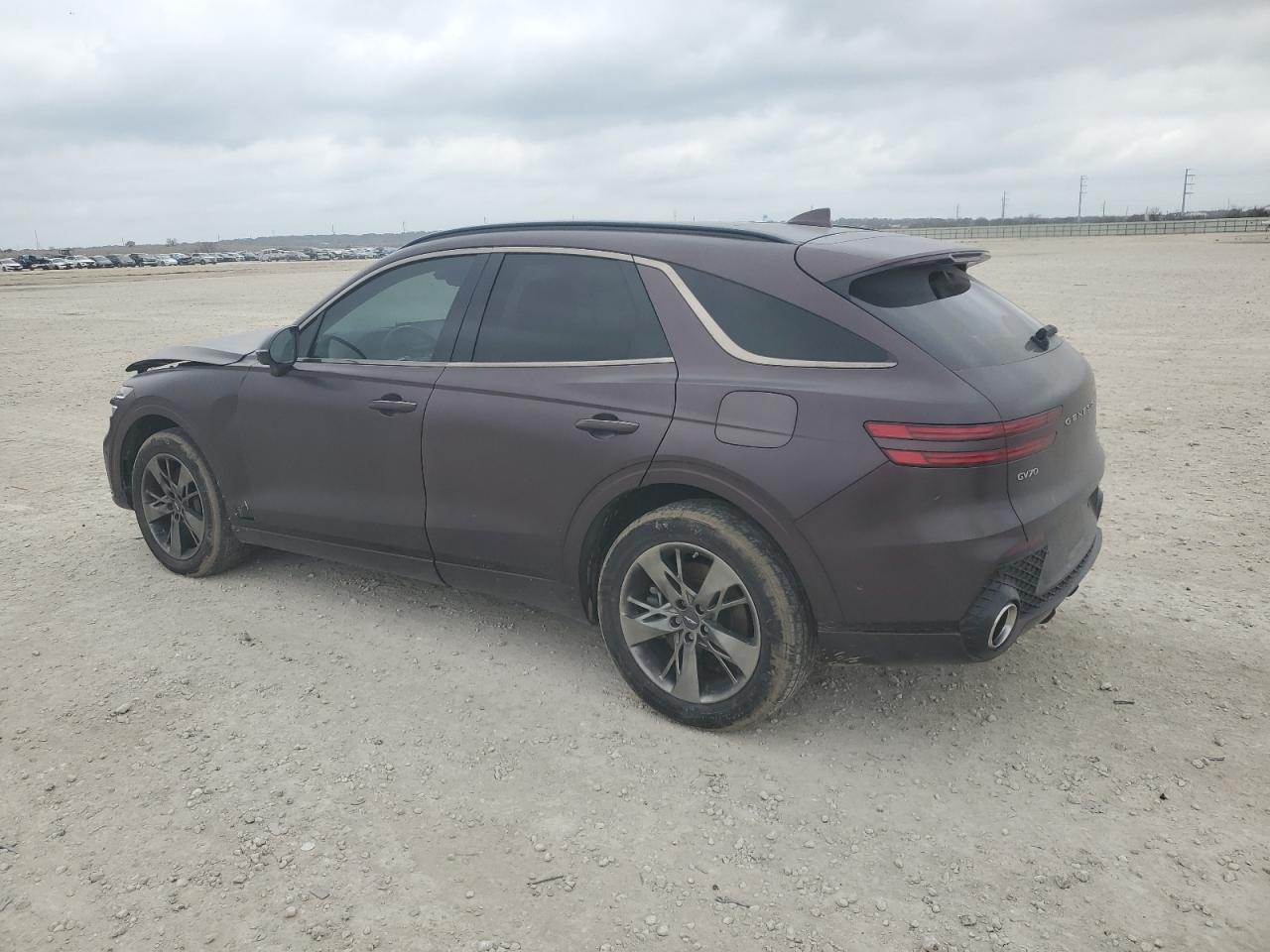 2022 GENESIS GV70 BASE VIN:KMUMCDTC2NU014095