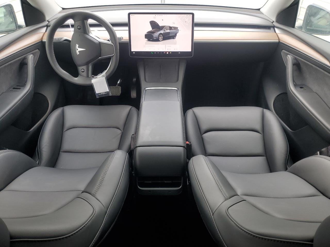 2024 TESLA MODEL Y  VIN:7SAYGDED4RF017614