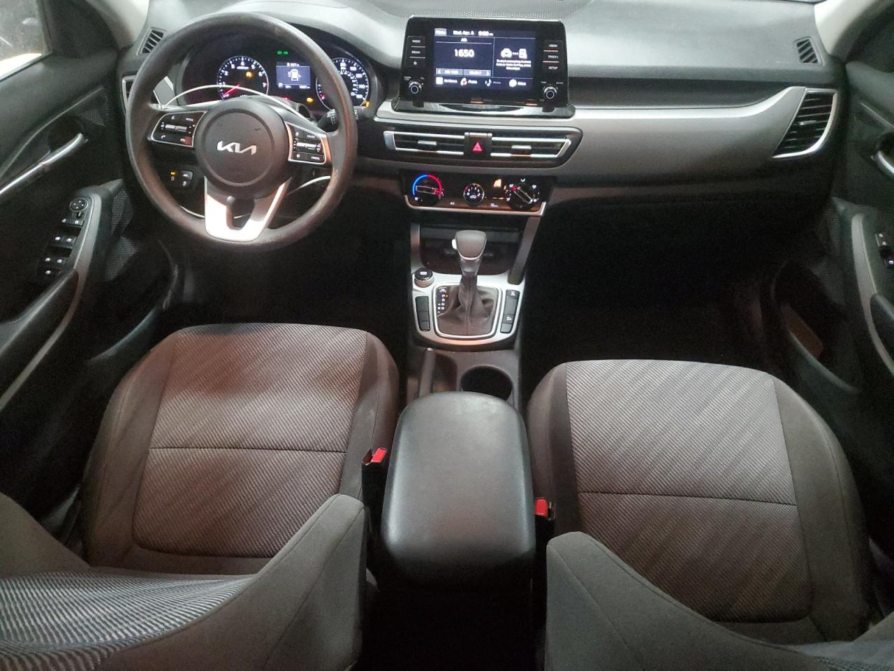 2022 KIA SELTOS LX VIN:KNDEPCAA9N7236865