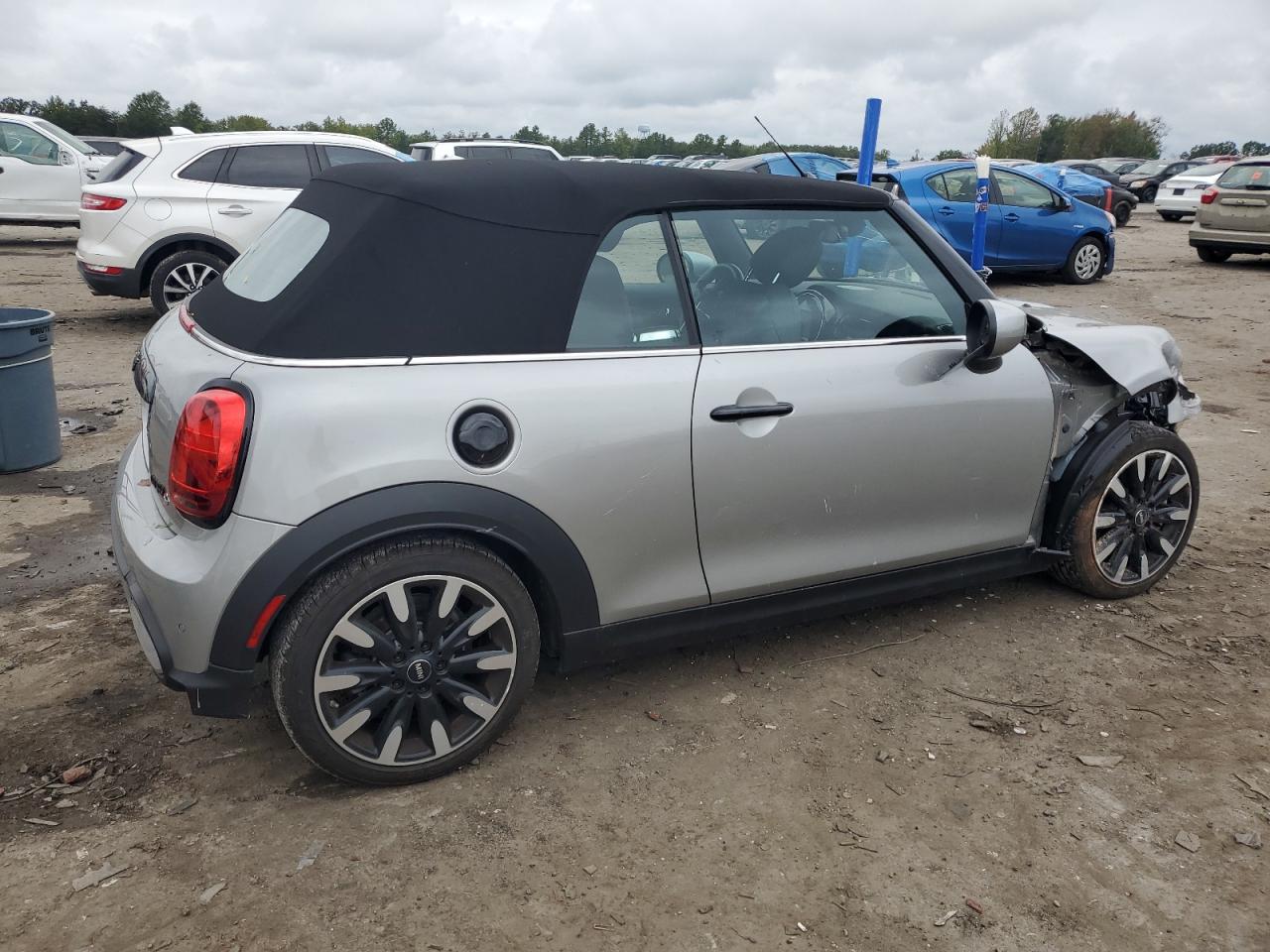 2023 MINI COOPER S VIN:WMW43DL07P3R10231